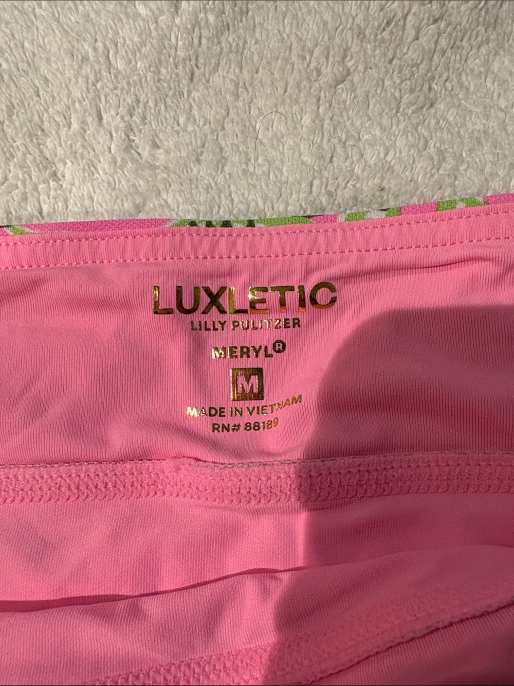Lilly Pulitzer Pink Tropical Print Skort. Size M only worn once. - Picture 2 of 5
